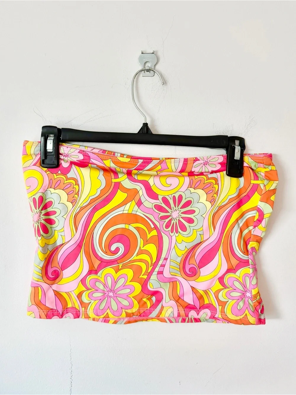 Frankies Bikinis introducing peace